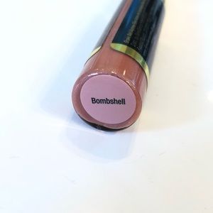 Bombshell Lipsense